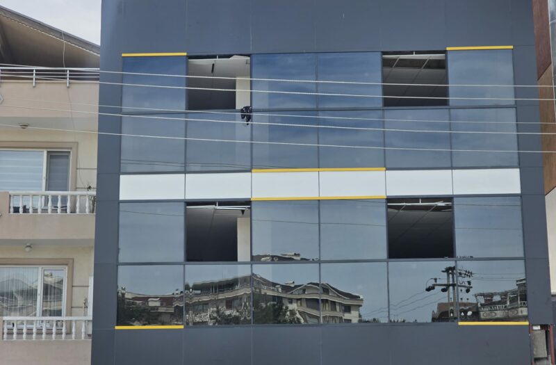 BURSA NİLÜFER İHSANİYE TUNA CADDESİ SATILIK KOMPLE BİNA