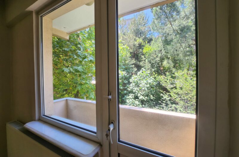 BURSA KÜKÜRTLÜ ANA CADDE ÜSTÜNDE OVA MANZARALI KİRALIK 2+1 DAİRE