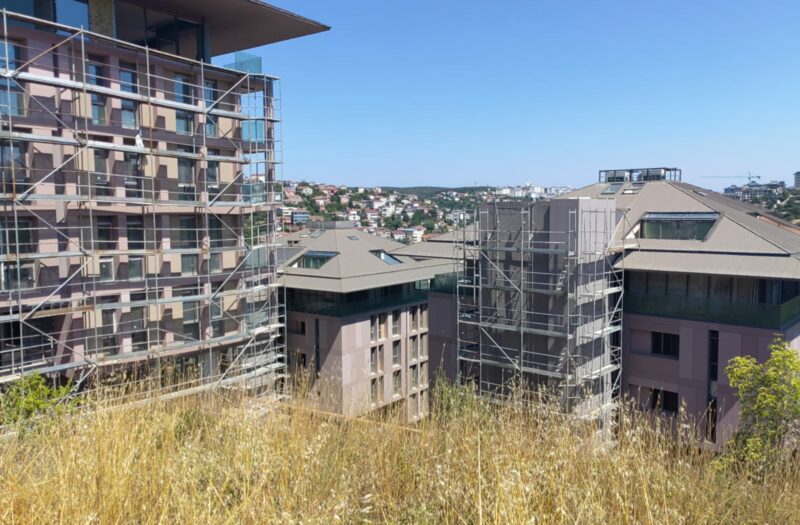 NEF RESERVE KANDİLLİ SİTESİ’NDE BOĞAZ MANZARALI SATILIK  3+1  DAİRE