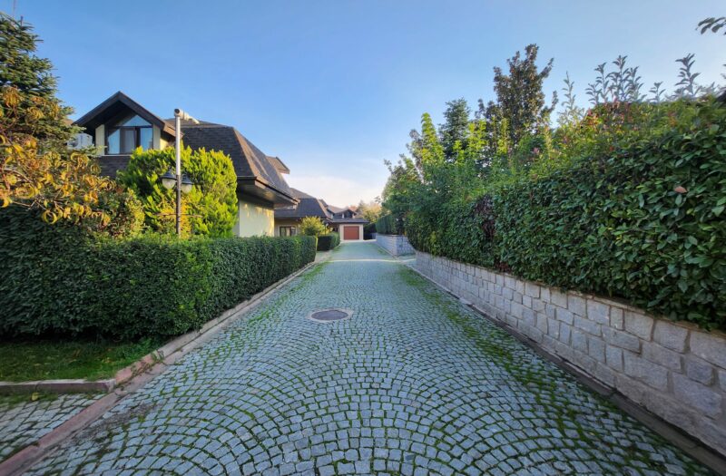 dAb’DAN NİLÜFER BALAT DİKENCİK COUNTRY’DE KİRALIK 7+2 VİLLA