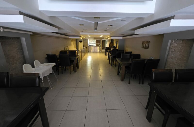 dAb’DAN GEÇİT EVKE PLAZA’DA ÖN CEPHEDE SATILIK KİRACILI DÜKKAN