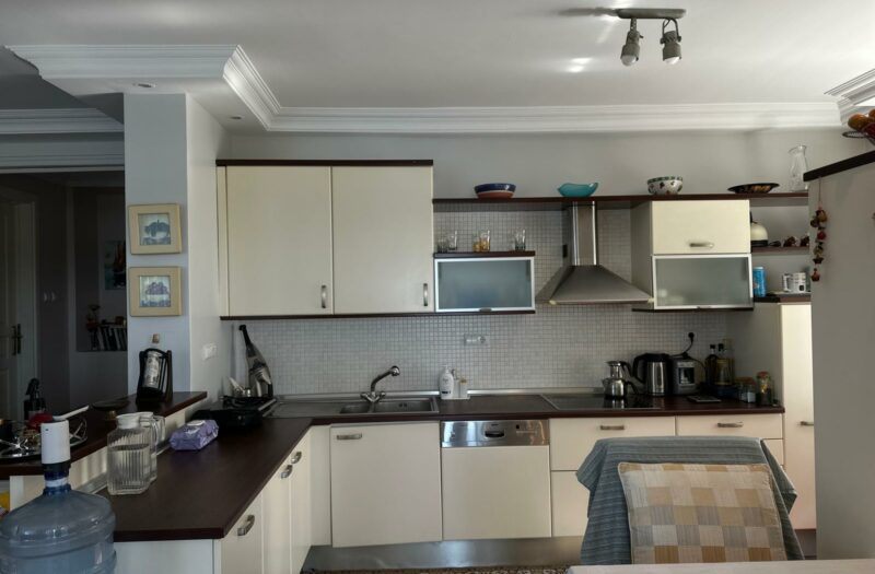 MUDANYA KUMYAKA’DA DENİZ MANZARALI SİTE İÇİNDE SATILIK VİLLA