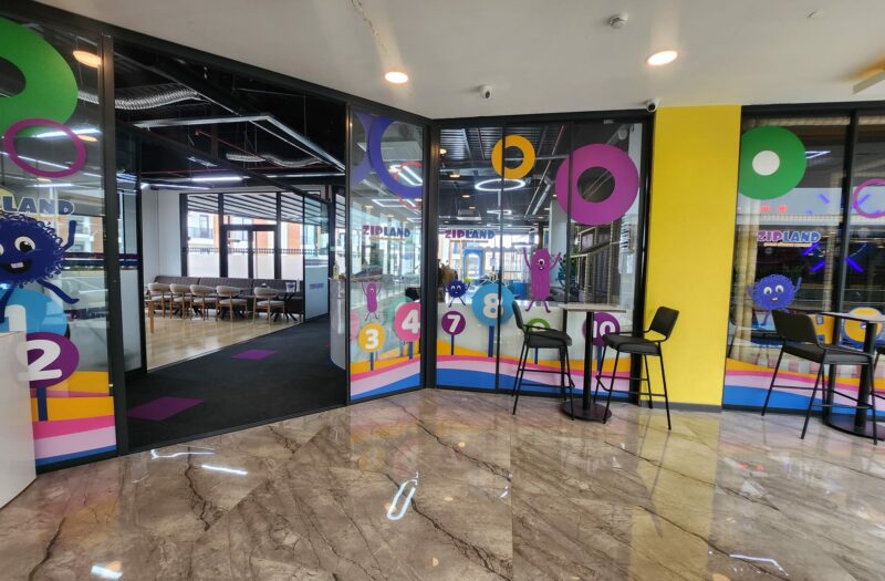 dAb’DAN BALAT PARK AVM’DE 300M2 KİRACILI SATILIK DÜKKAN