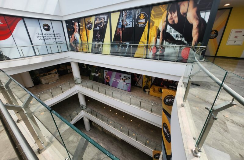 dAb’DAN BALAT PARK AVM’DE 300M2 KİRACILI SATILIK DÜKKAN