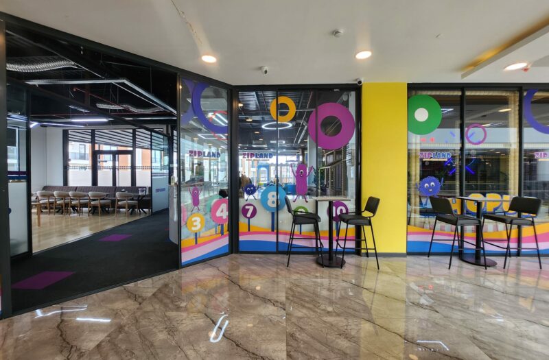 dAb’DAN BALAT PARK AVM’DE 300M2 KİRACILI SATILIK DÜKKAN