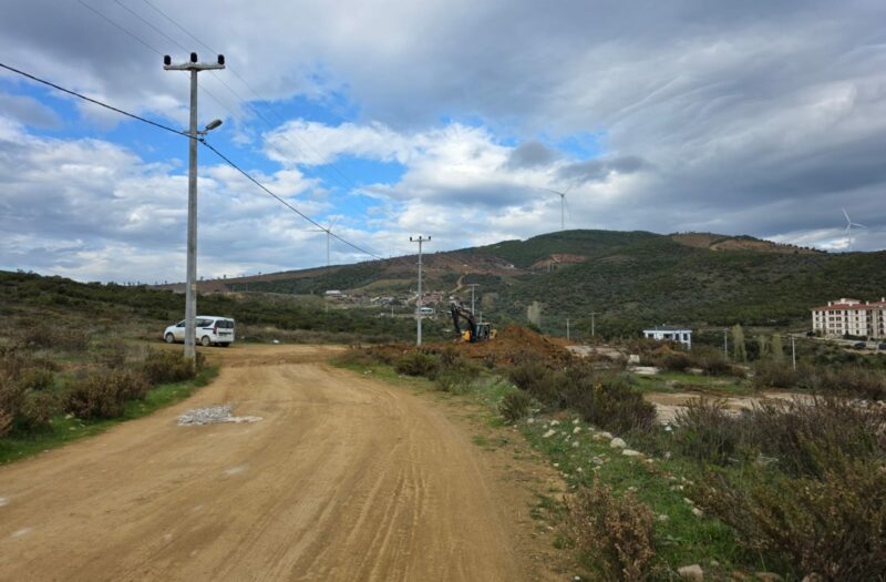 dAb’DAN ARMUTLU’DA SATILIK VİLLA İMARLI DENİZ MANZARALI ARSA