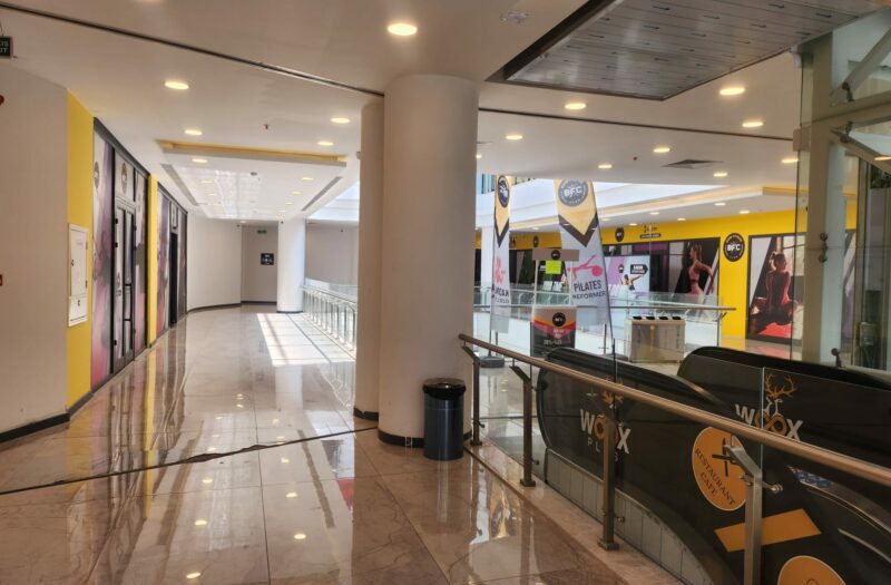 dAb’DAN BALAT PARK AVM’DE 300M2 KİRACILI SATILIK DÜKKAN