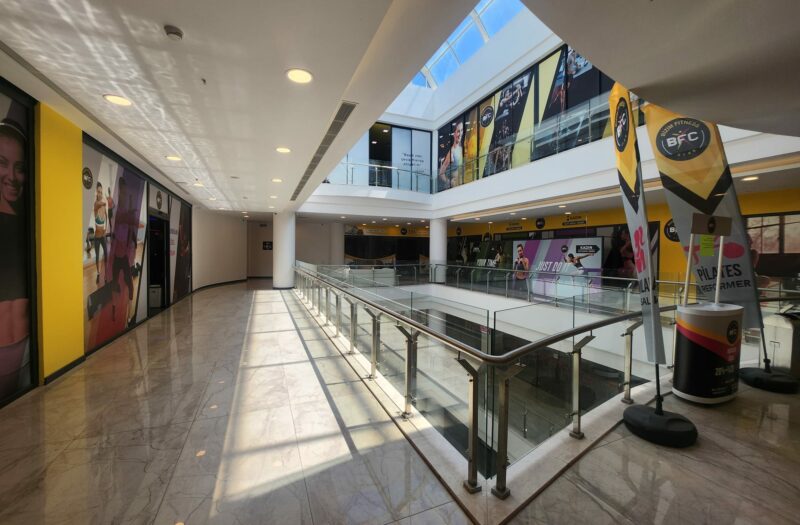dAb’DAN BALAT PARK AVM’DE 300M2 KİRACILI SATILIK DÜKKAN